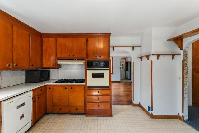 1281 Birch Street, Hugo, MN 55038