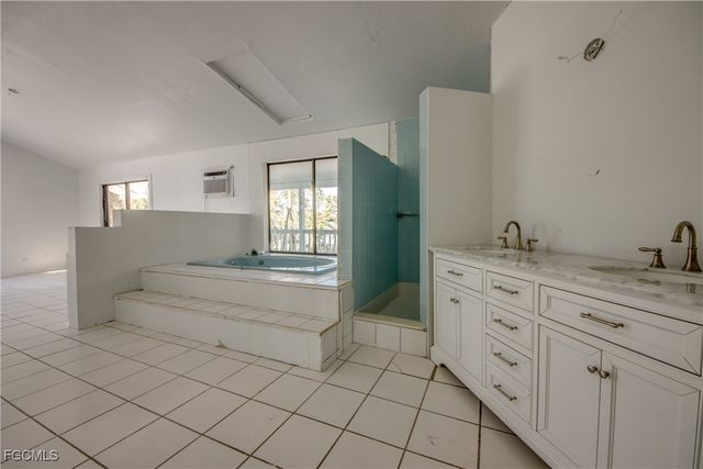 3544 Emerald AVE, St James City, FL 33956