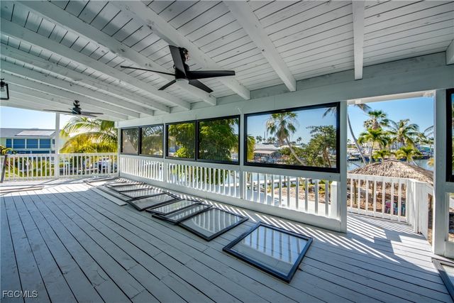 3544 Emerald AVE, St James City, FL 33956