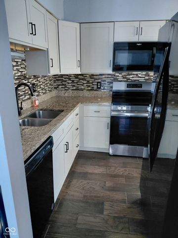 4454 Greenmeadow Circle, Indianapolis, IN 46235