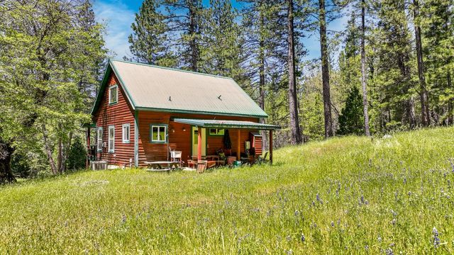 7744 Swiss Ranch Rd, Mountain Ranch, CA 95246