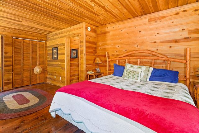 7744 Swiss Ranch Rd, Mountain Ranch, CA 95246