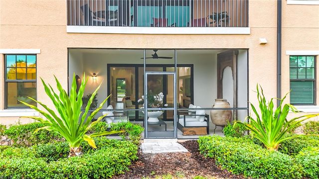 10051 CROOKED CREEK DRIVE 102, Venice, FL 34293