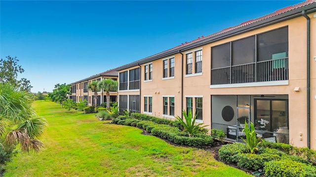 10051 CROOKED CREEK DRIVE 102, Venice, FL 34293