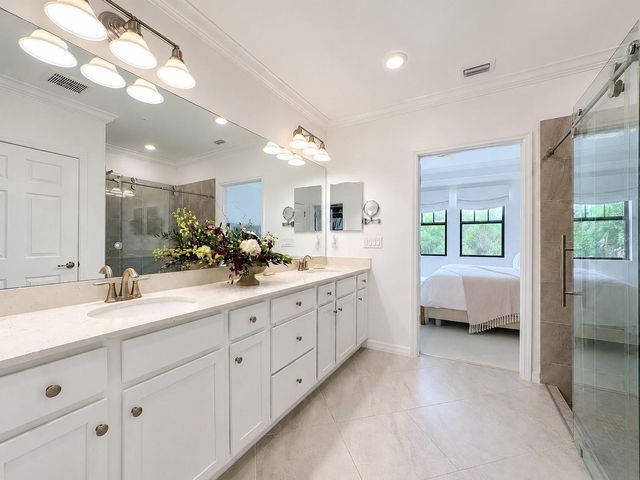 10051 CROOKED CREEK DRIVE 102, Venice, FL 34293