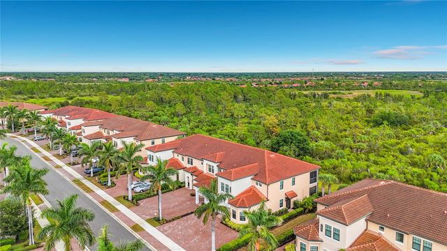 10051 CROOKED CREEK DRIVE 102, Venice, FL 34293