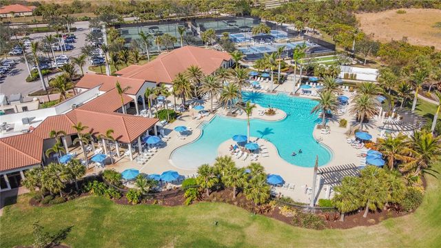 10051 CROOKED CREEK DRIVE 102, Venice, FL 34293