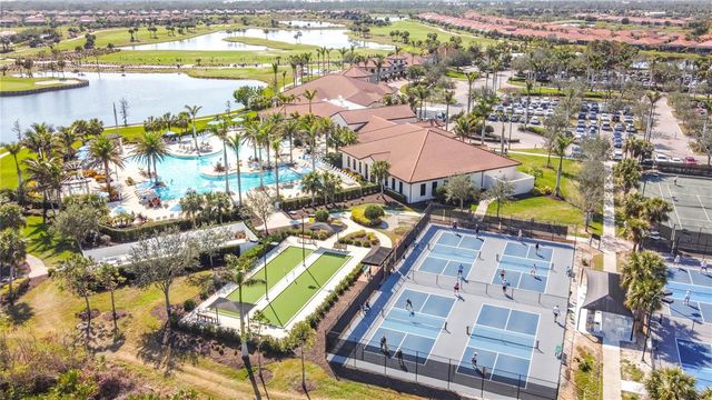 10051 CROOKED CREEK DRIVE 102, Venice, FL 34293