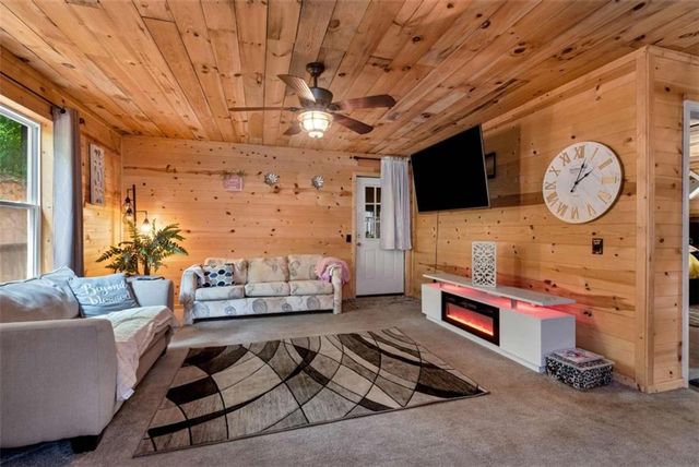 615 Lewis Grindle Road, Dahlonega, GA 30533