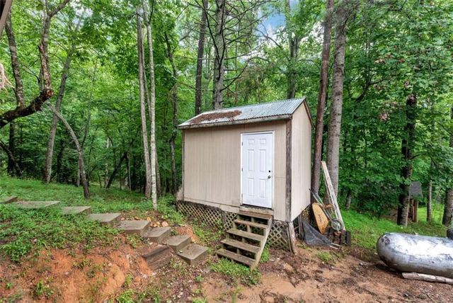 615 Lewis Grindle Road, Dahlonega, GA 30533