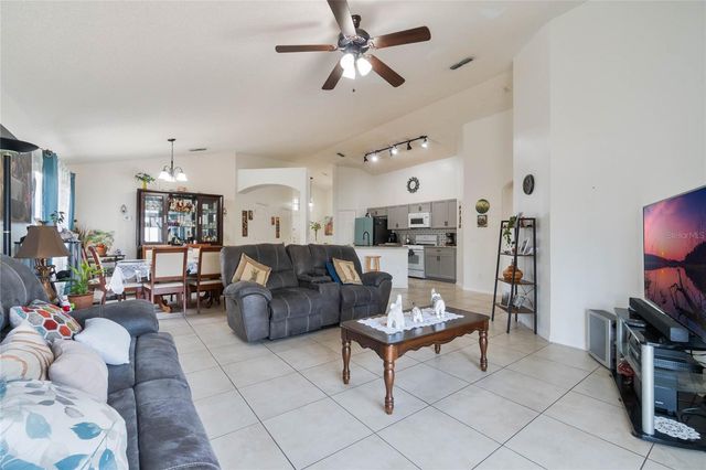 640 LADY DIANA DRIVE, Davenport, FL 33837