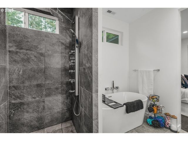 88879 HIGHWAY 42 S, Bandon, OR 97411