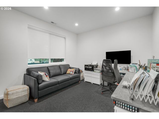 88879 HIGHWAY 42 S, Bandon, OR 97411