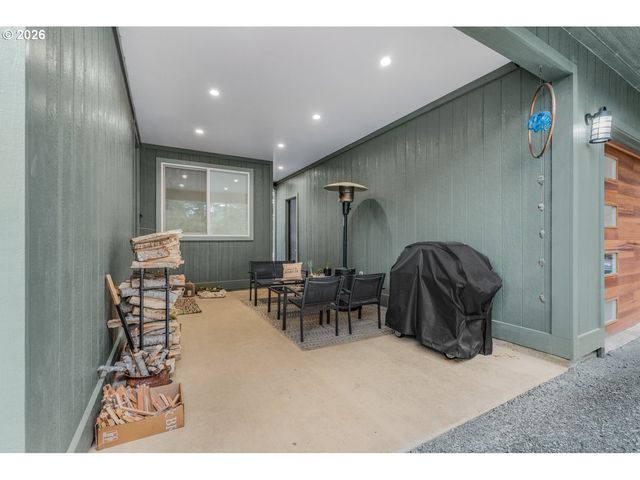 88879 HIGHWAY 42 S, Bandon, OR 97411