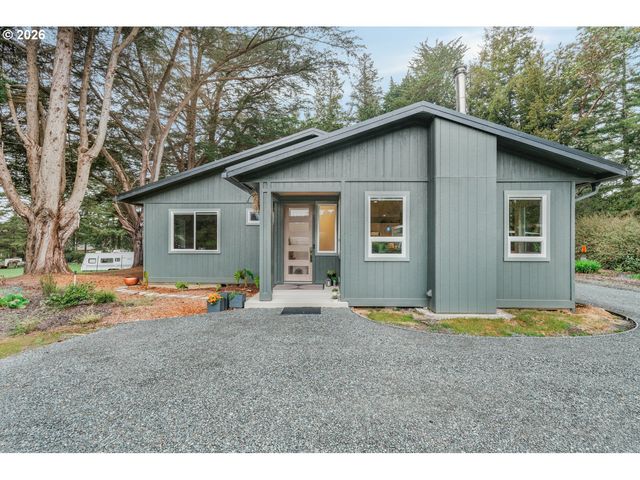88879 HIGHWAY 42 S, Bandon, OR 97411