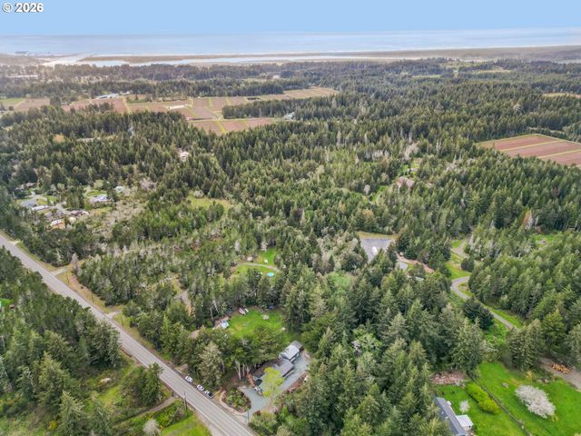 88879 HIGHWAY 42 S, Bandon, OR 97411