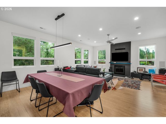 88879 HIGHWAY 42 S, Bandon, OR 97411