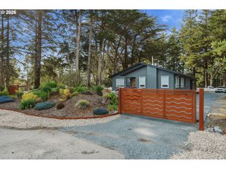 88879 HIGHWAY 42 S, Bandon, OR 97411