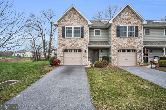 339 MELBOURNE LN, Mechanicsburg, PA 17055