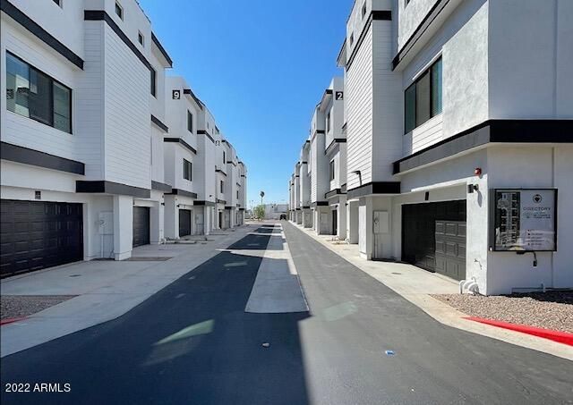 3215 E Flower Street 2, Phoenix, AZ 85018