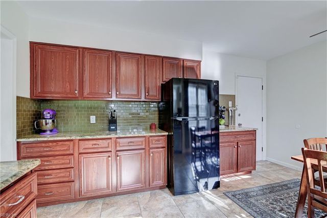 409 Kingsley LN, Norfolk, VA 23505