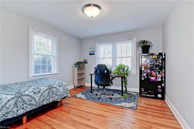 409 Kingsley LN, Norfolk, VA 23505