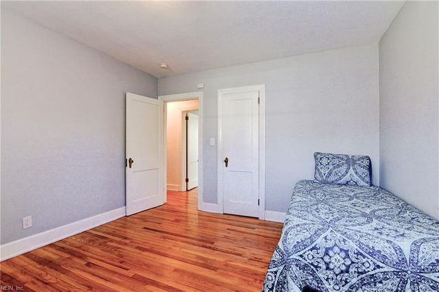 409 Kingsley LN, Norfolk, VA 23505