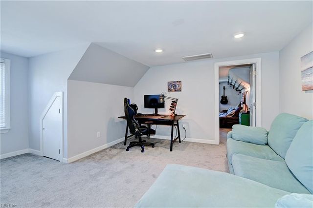 409 Kingsley LN, Norfolk, VA 23505