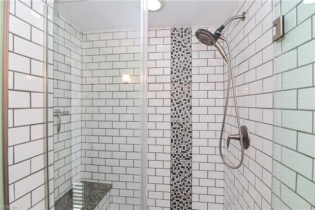 409 Kingsley LN, Norfolk, VA 23505