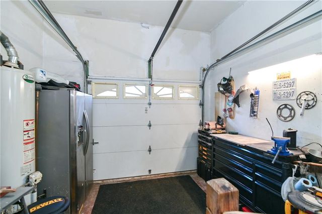 409 Kingsley LN, Norfolk, VA 23505