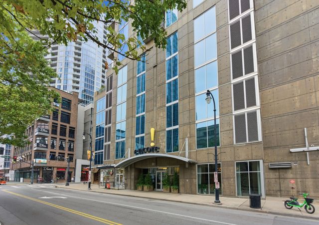 301 Demonbreun St Unit 907, Nashville, TN 37201