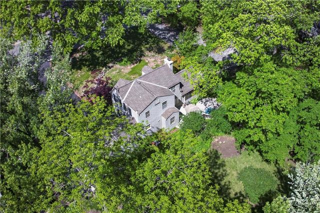 3701 Shawnee Mission Parkway, Fairway, KS 66205