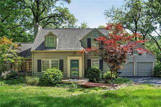 3701 Shawnee Mission Parkway, Fairway, KS 66205