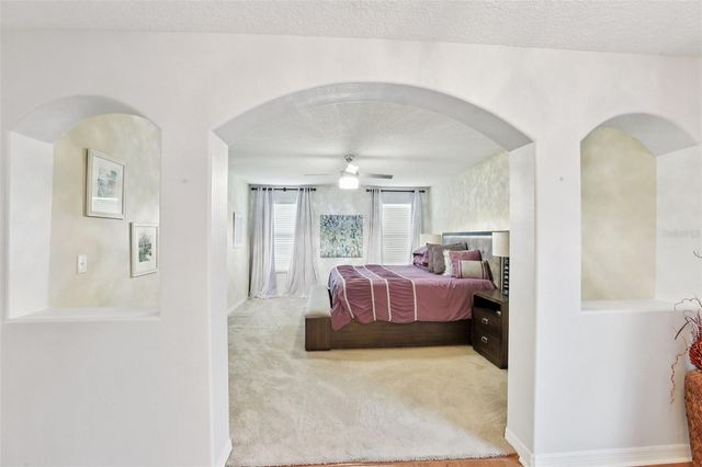 537 VISTA RIDGE DRIVE, Ruskin, FL 33570