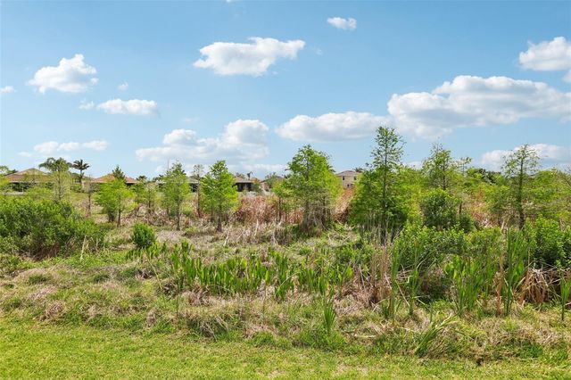 537 VISTA RIDGE DRIVE, Ruskin, FL 33570