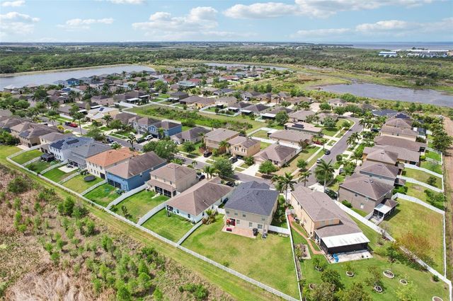 537 VISTA RIDGE DRIVE, Ruskin, FL 33570