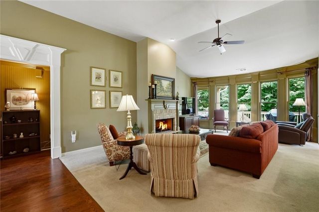 7422 Brookstone Circle, Flowery Branch, GA 30542