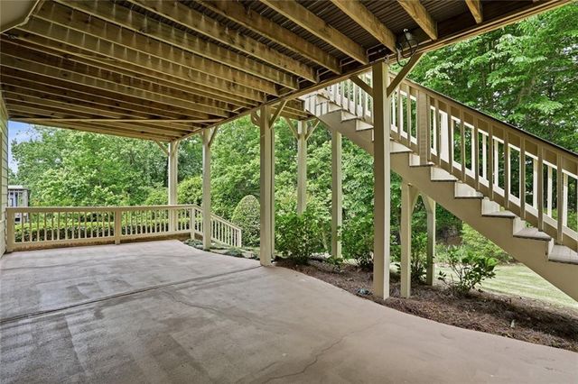 7422 Brookstone Circle, Flowery Branch, GA 30542