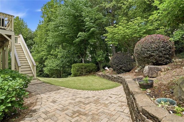 7422 Brookstone Circle, Flowery Branch, GA 30542