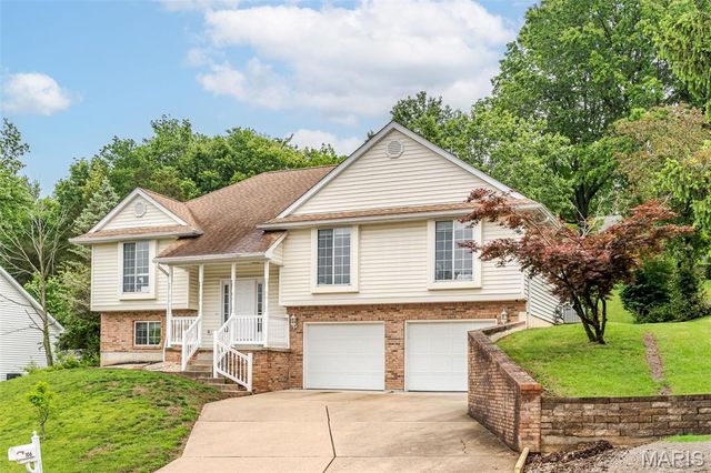 106 Washington Heights Drive, Washington, MO 63090