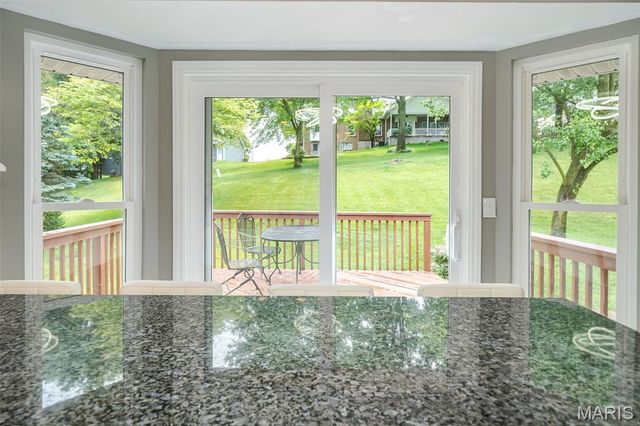 106 Washington Heights Drive, Washington, MO 63090