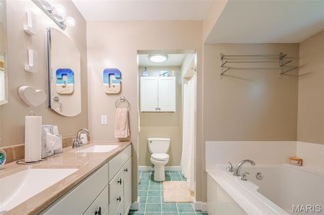 106 Washington Heights Drive, Washington, MO 63090