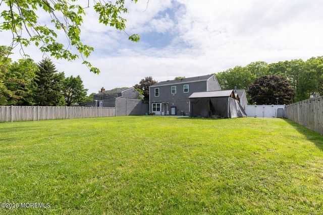 23 Barre Drive, Howell, NJ 07731