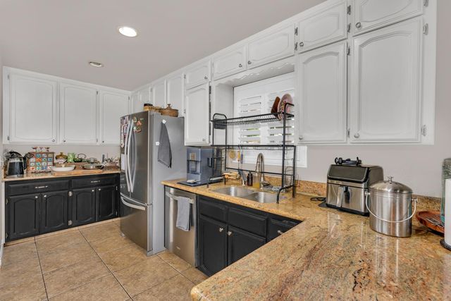 16448 Monreal Road, Madera, CA 93636
