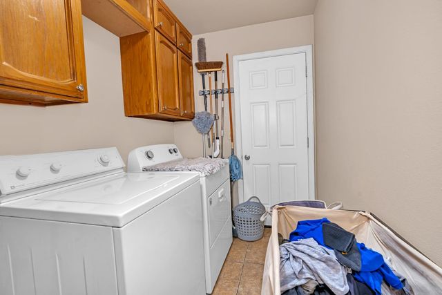 16448 Monreal Road, Madera, CA 93636