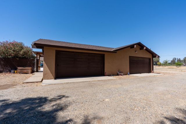 16448 Monreal Road, Madera, CA 93636