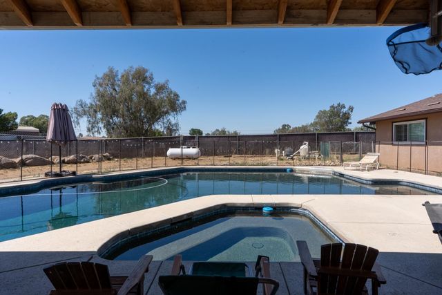 16448 Monreal Road, Madera, CA 93636