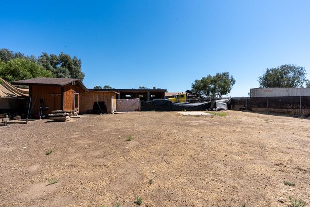 16448 Monreal Road, Madera, CA 93636