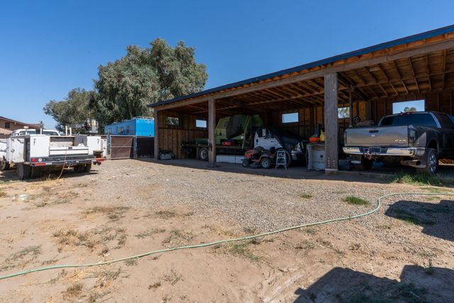 16448 Monreal Road, Madera, CA 93636