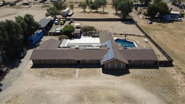 16448 Monreal Road, Madera, CA 93636